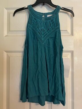 Shyanne Teal Crochet Yoke Sleeveless Tank